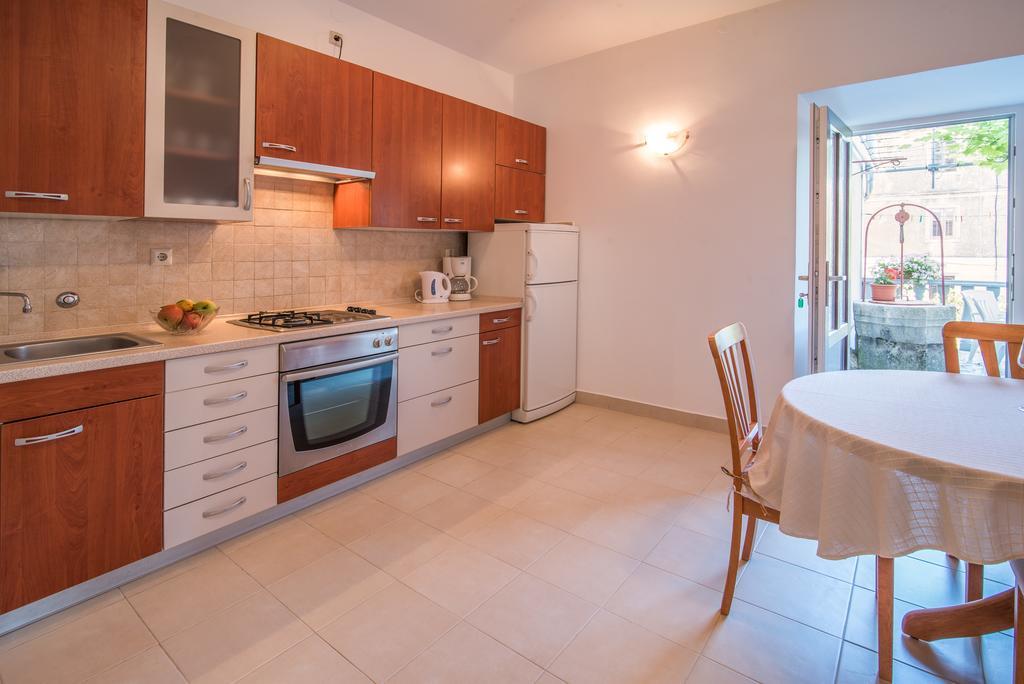 Apartment Ana 1 Малинська Екстер'єр фото