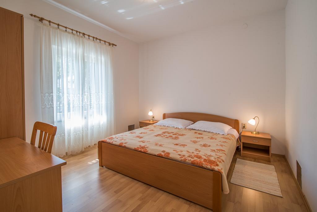Apartment Ana 1 Малинська Екстер'єр фото